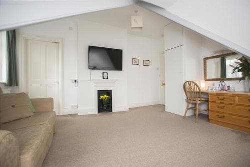 Sunnycroft