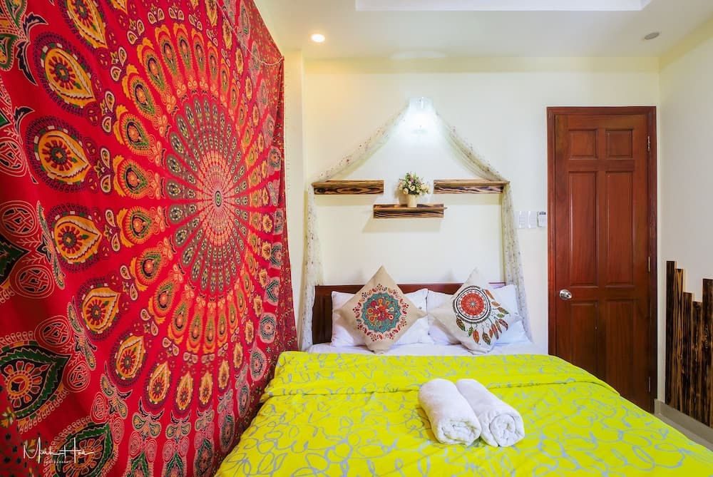 BohoLand Hostel