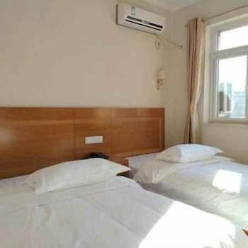 Kandanhong Hostel