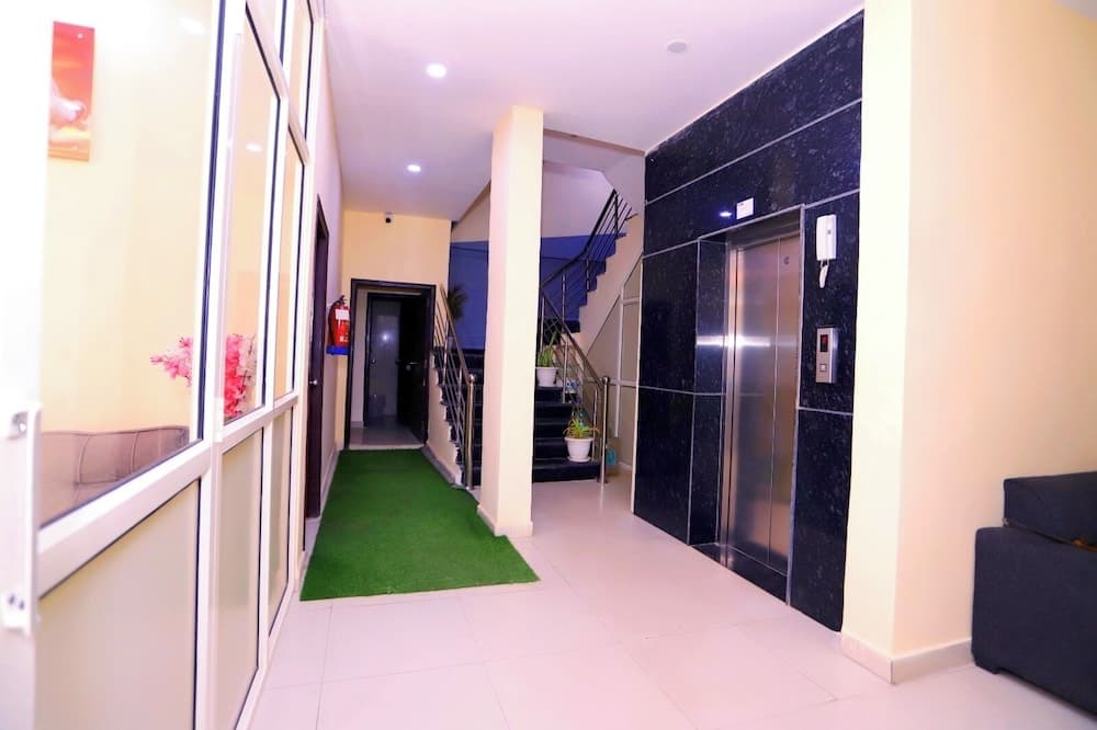 Corporate inn 52