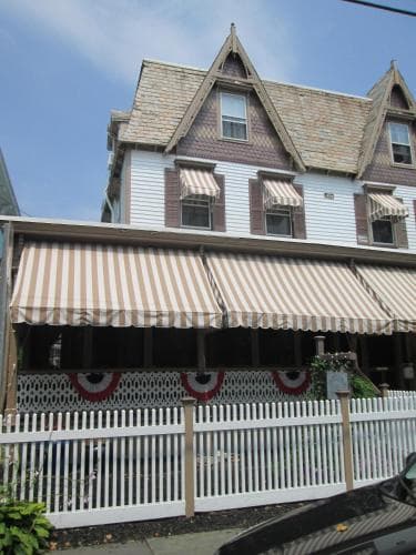 Twin Gables Bed And Breakfast