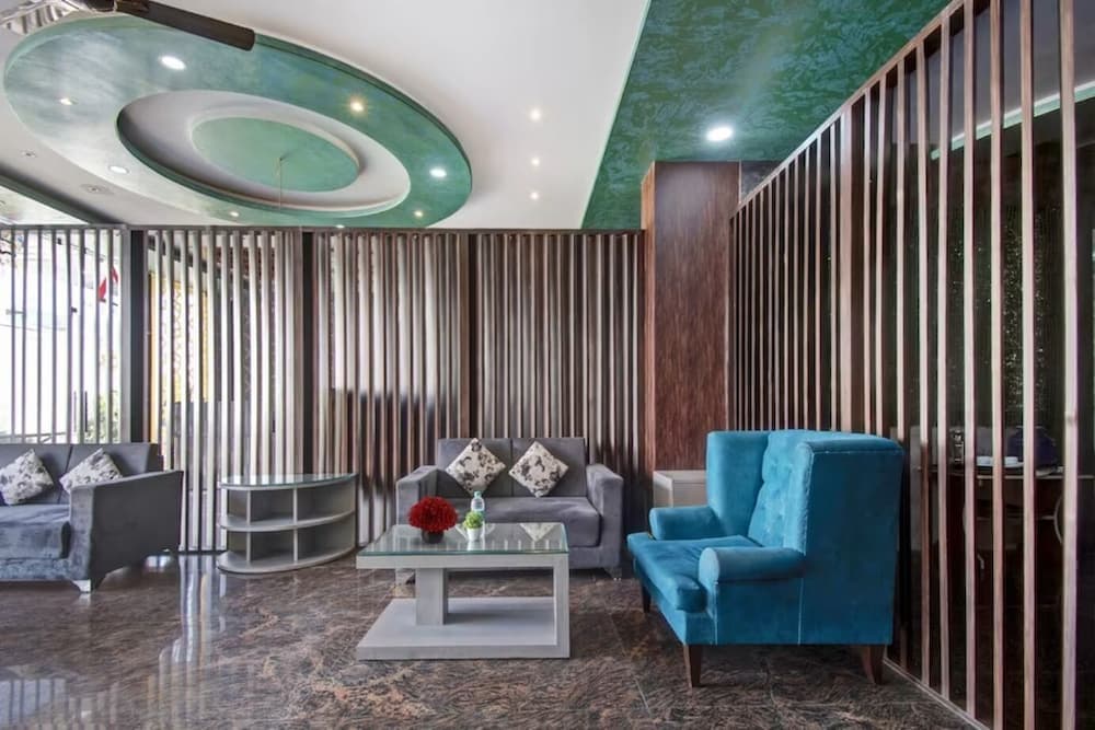 Hotel Ratan Palace