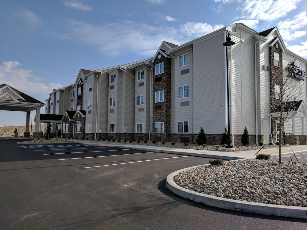 Microtel Inn & Suites by Wyndham Clarion