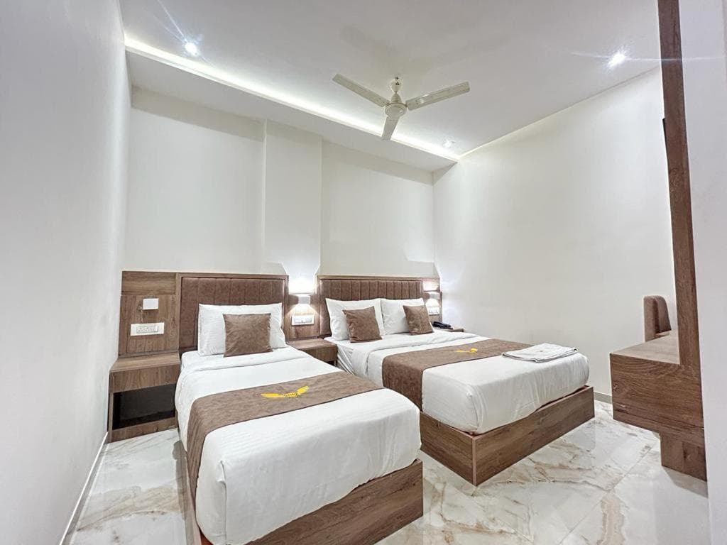 MIG SUITES