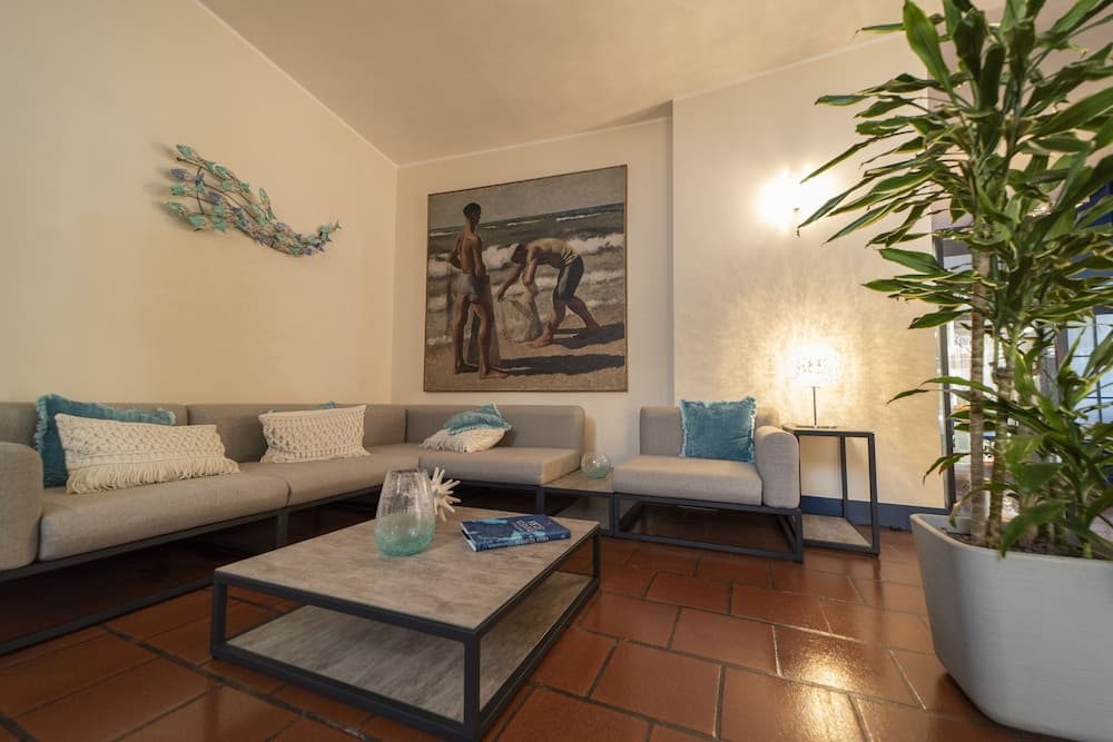 Hotel Desiree