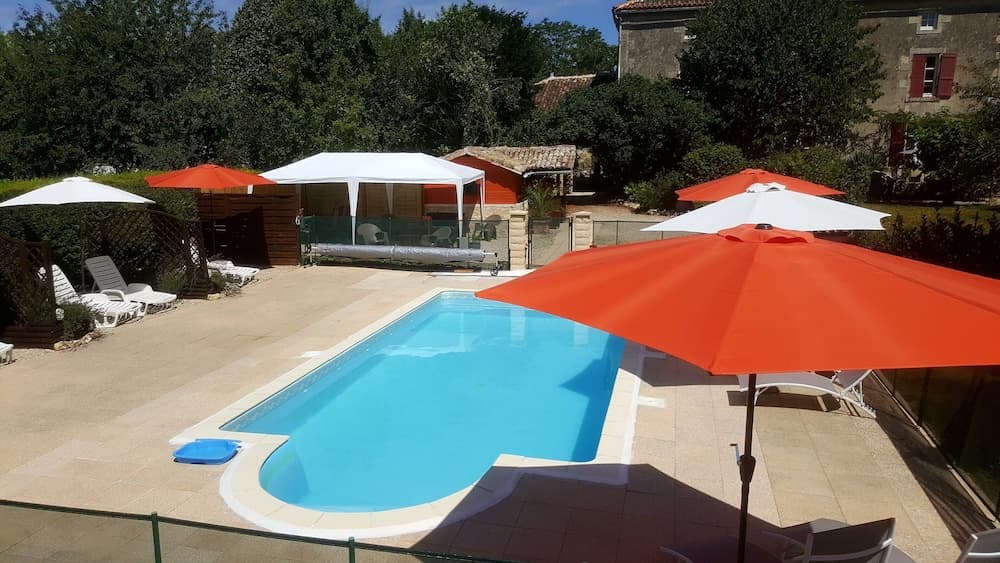 Logis De Lussais