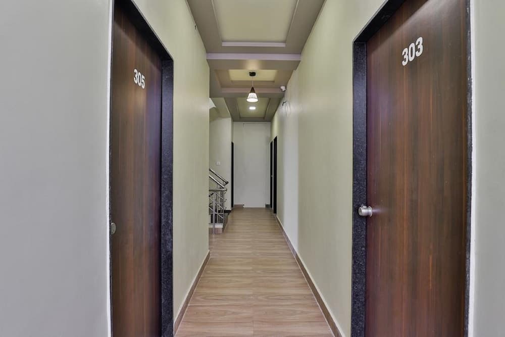 Hotel Daksh
