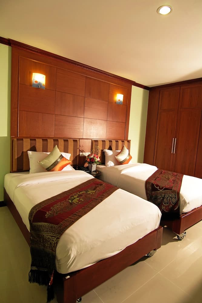 Sky Suites
