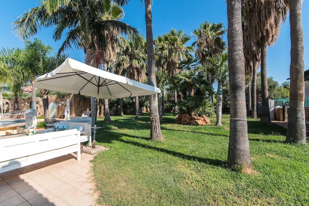 Oasis Apartments