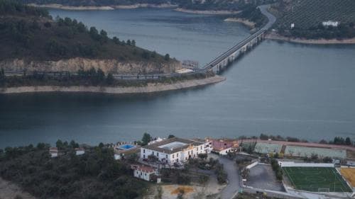 Caserío de Iznájar