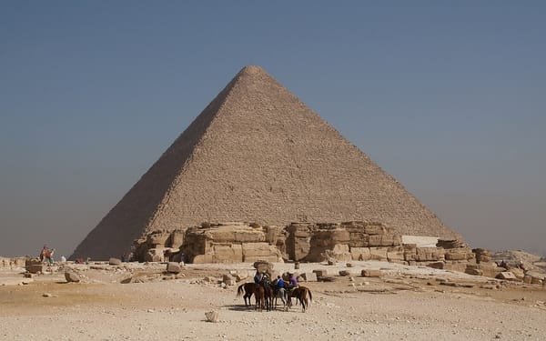 Great Pyramid of Giza tickets guide to plateau and Khufu interior access