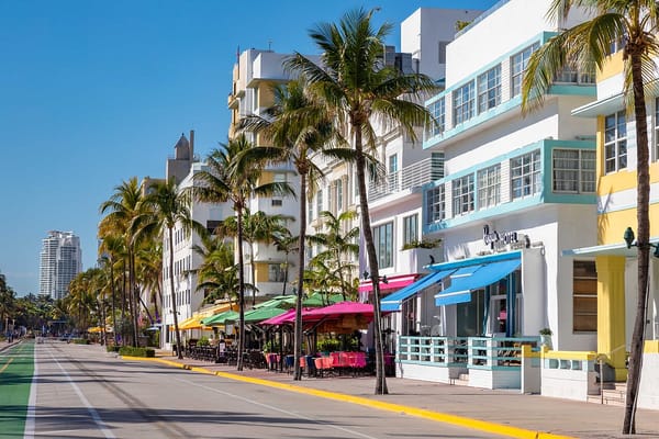 Miami architecture along Ocean Drive in the Art Deco Historic District